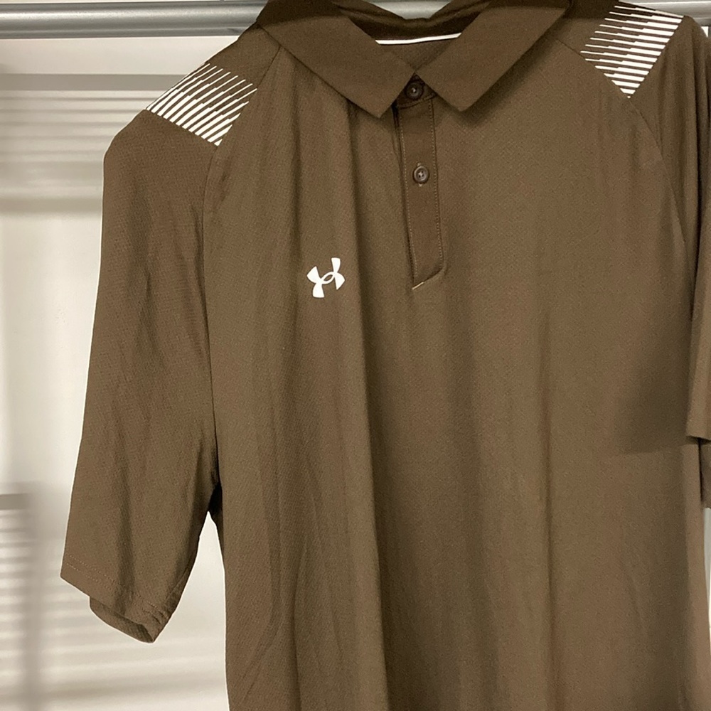 XL under armour golf shirt